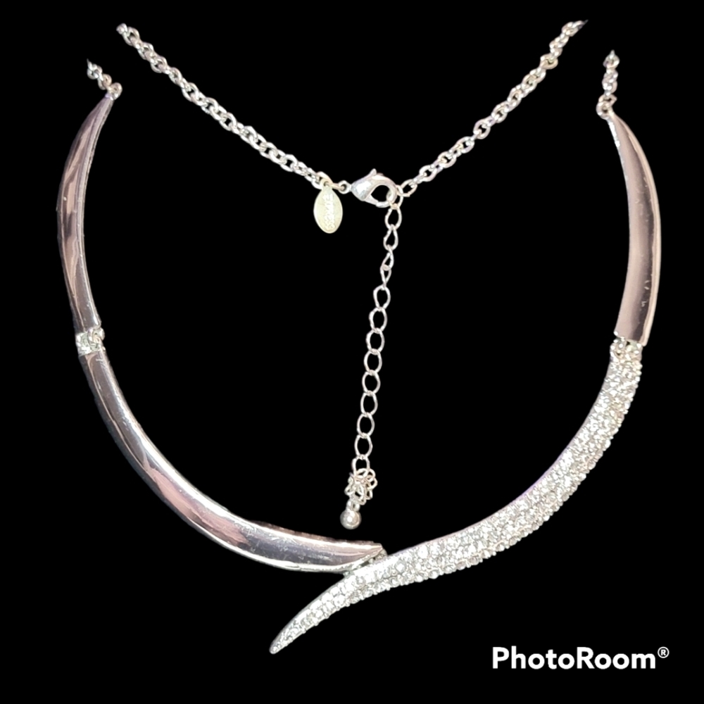 Silver and Zirconia Express necklace